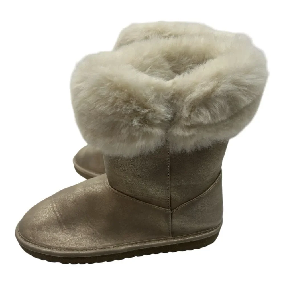 Children’s Place girls faux fur booties size 3